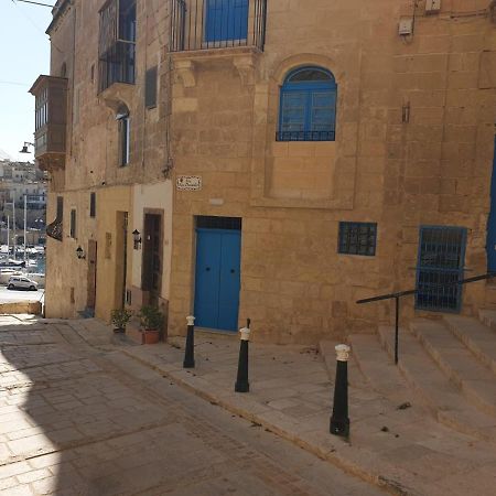 Tifkira Villa Birgu Eksteriør bilde