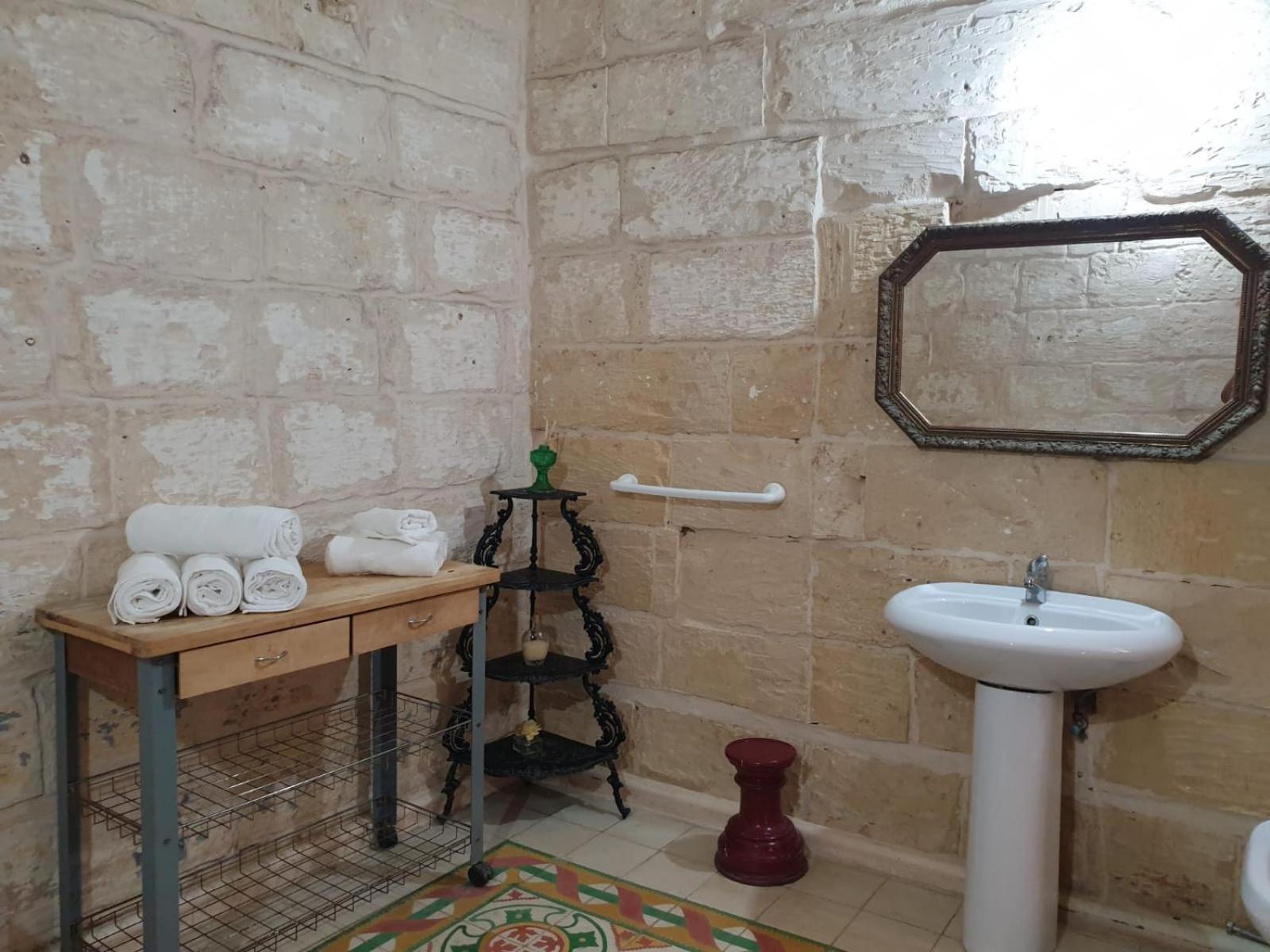 Tifkira Villa Birgu Eksteriør bilde